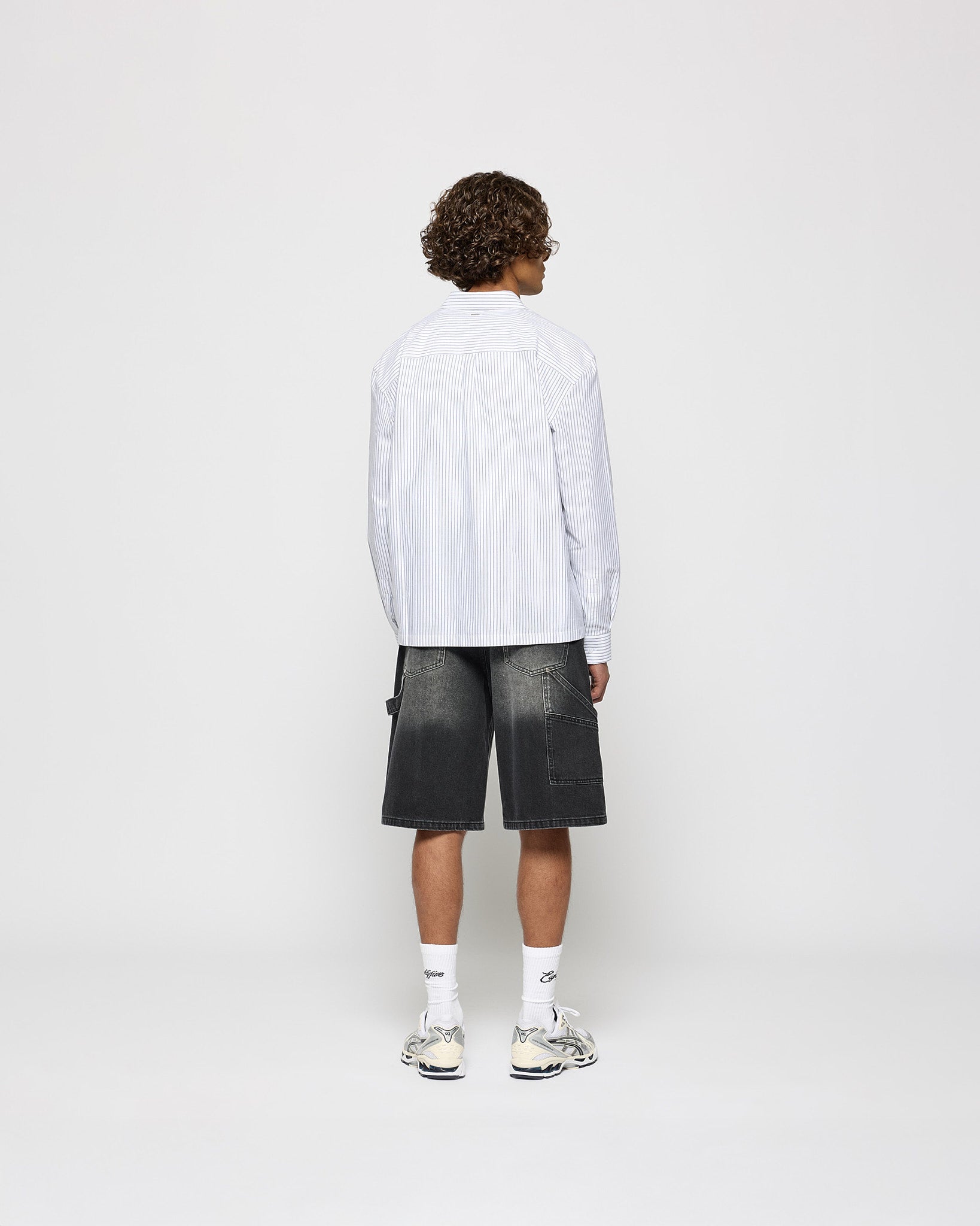 Dividing Seams Baggy Shorts