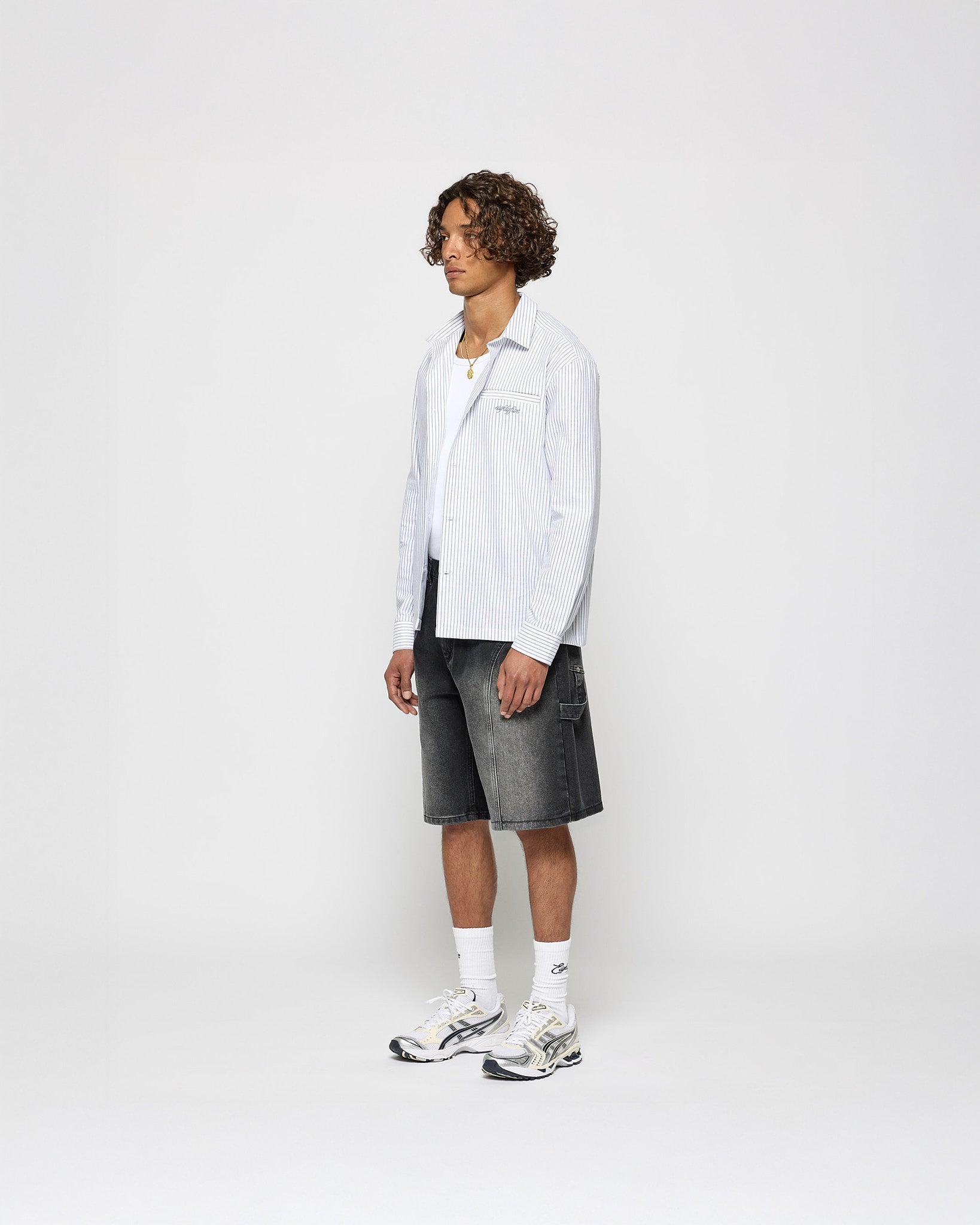 Dividing Seams Baggy Shorts