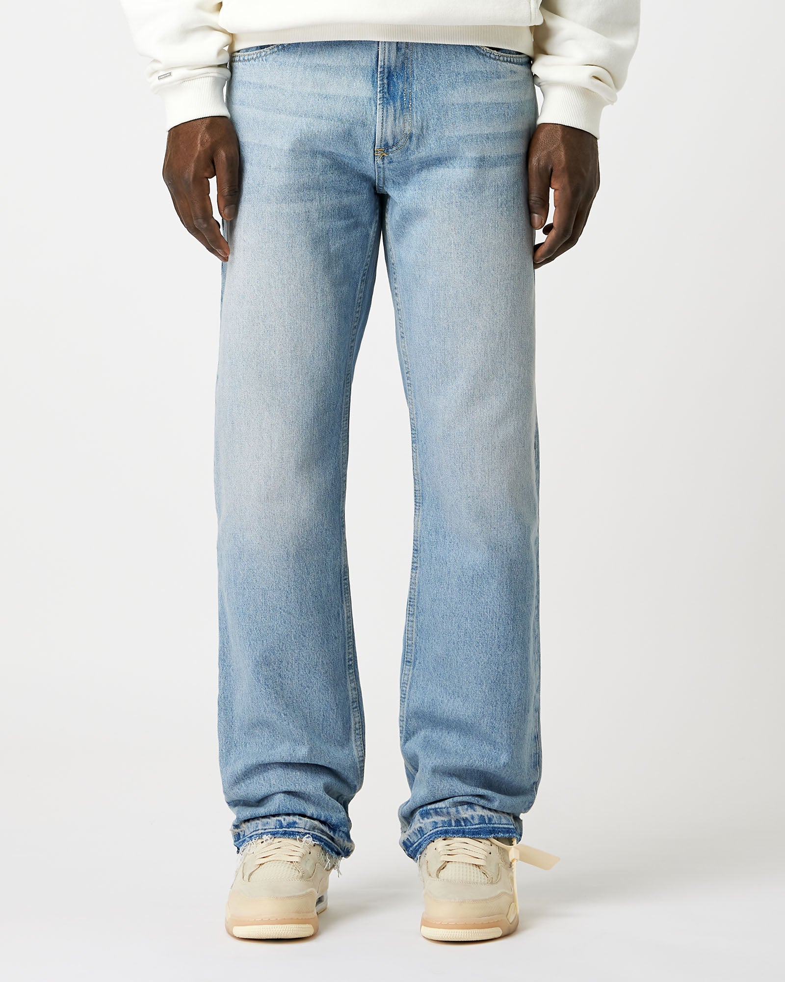 Open-hem jeans