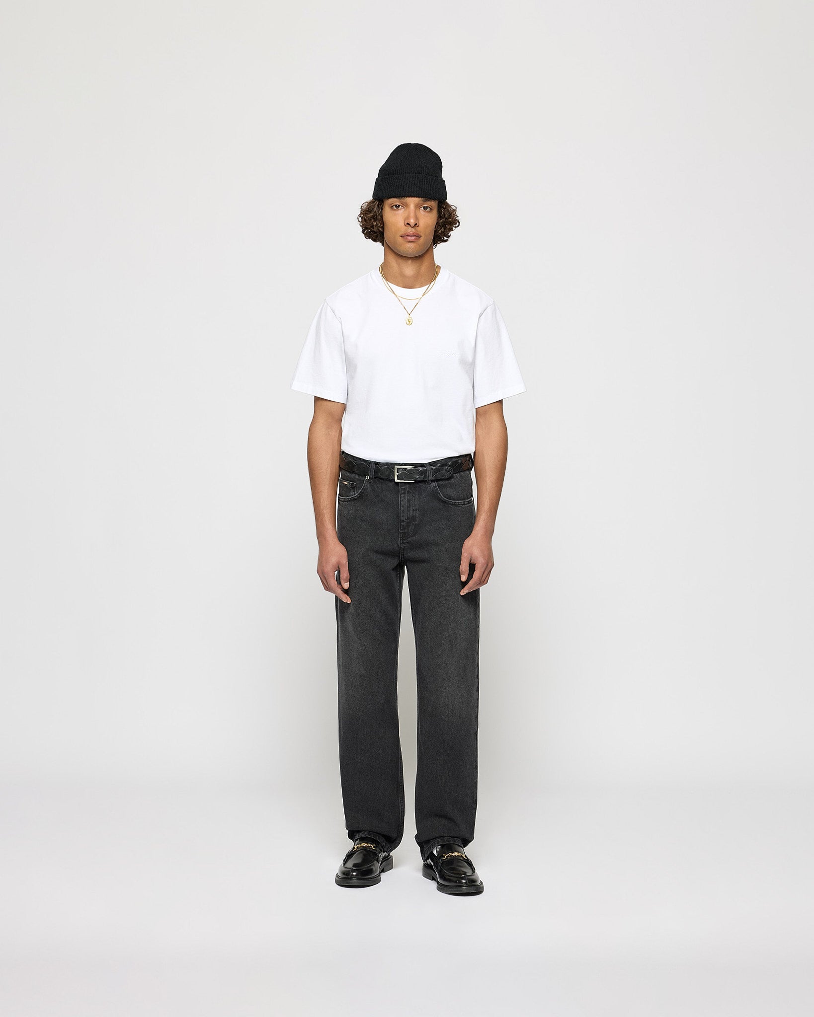 Straight basic jeans