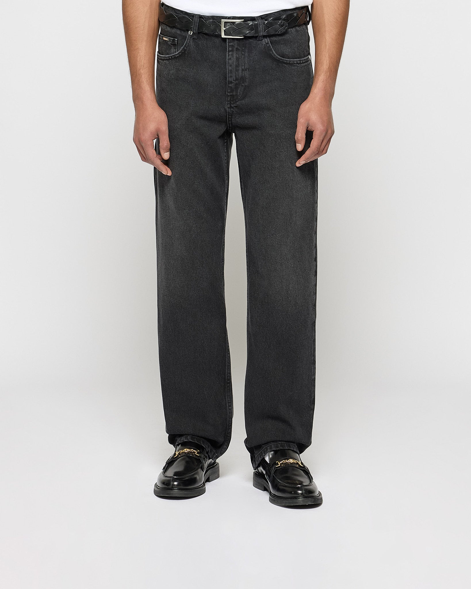 Straight basic jeans