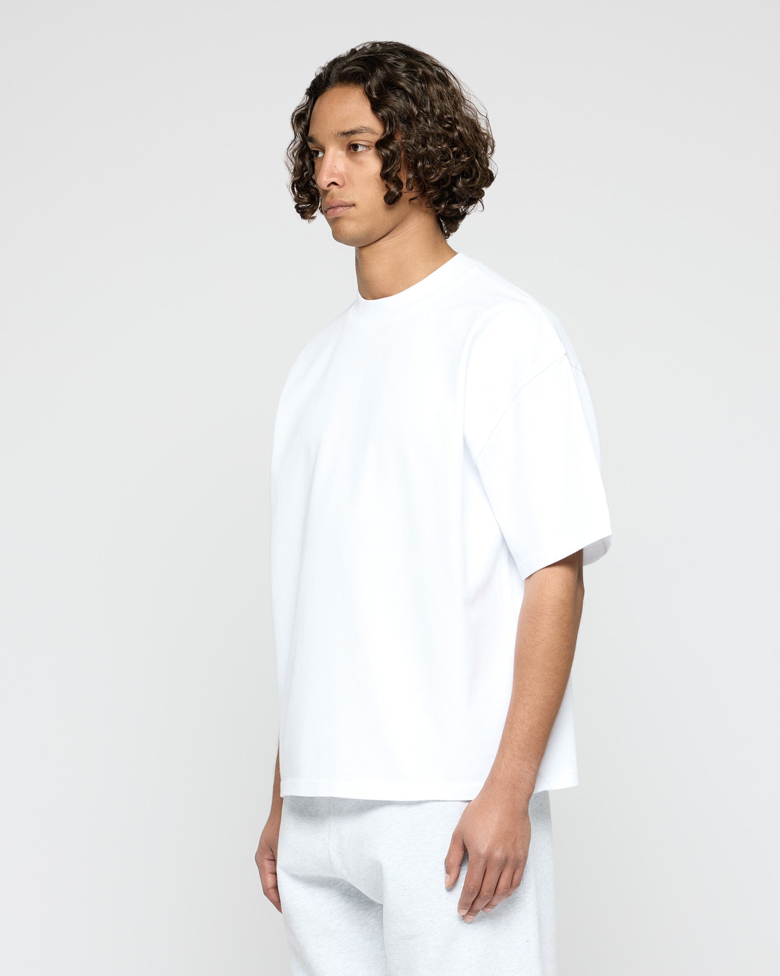 Heavy White basic tee