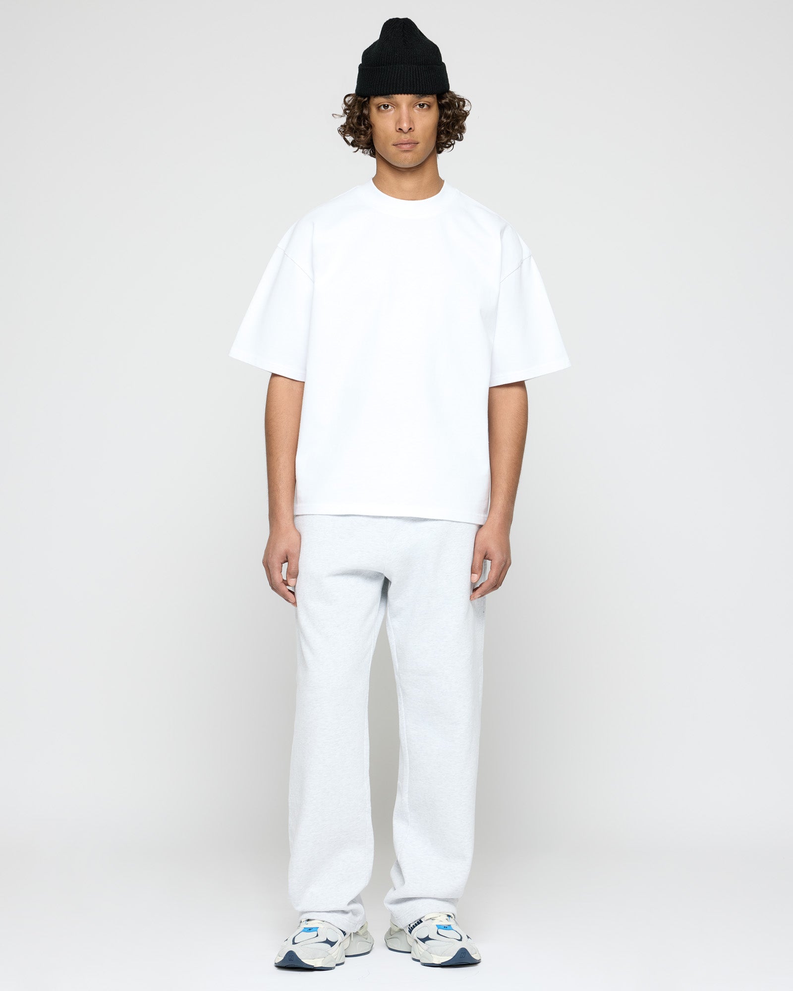 Heavy White basic tee