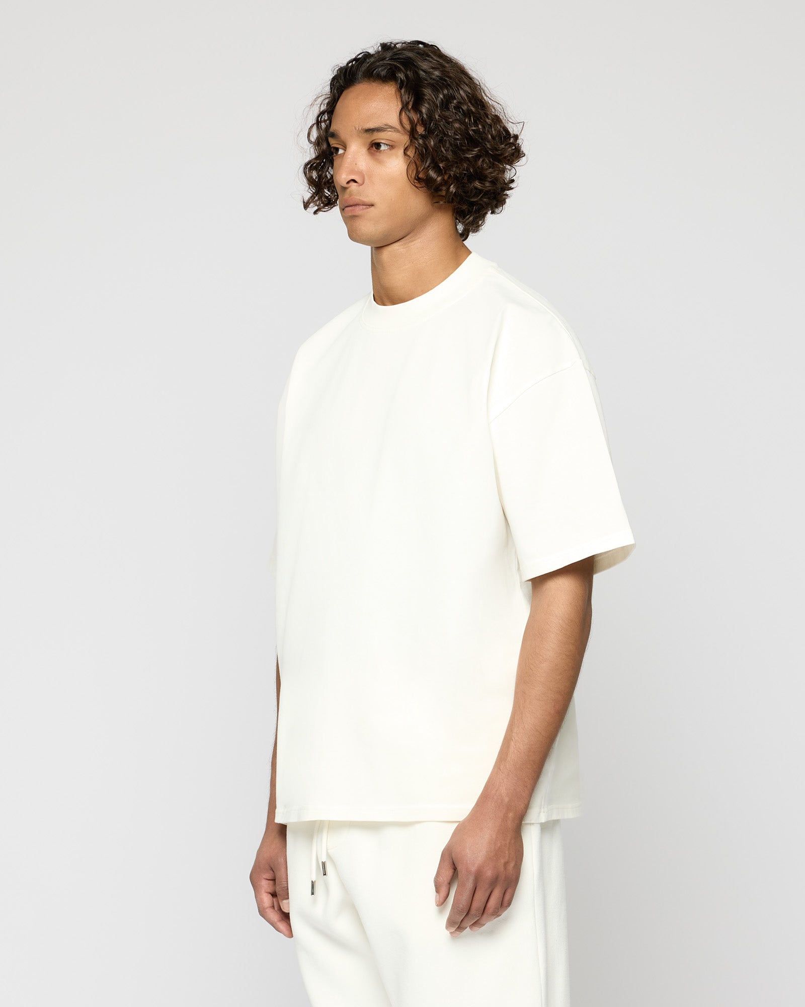 Heavy Off White Basic T-Shirt