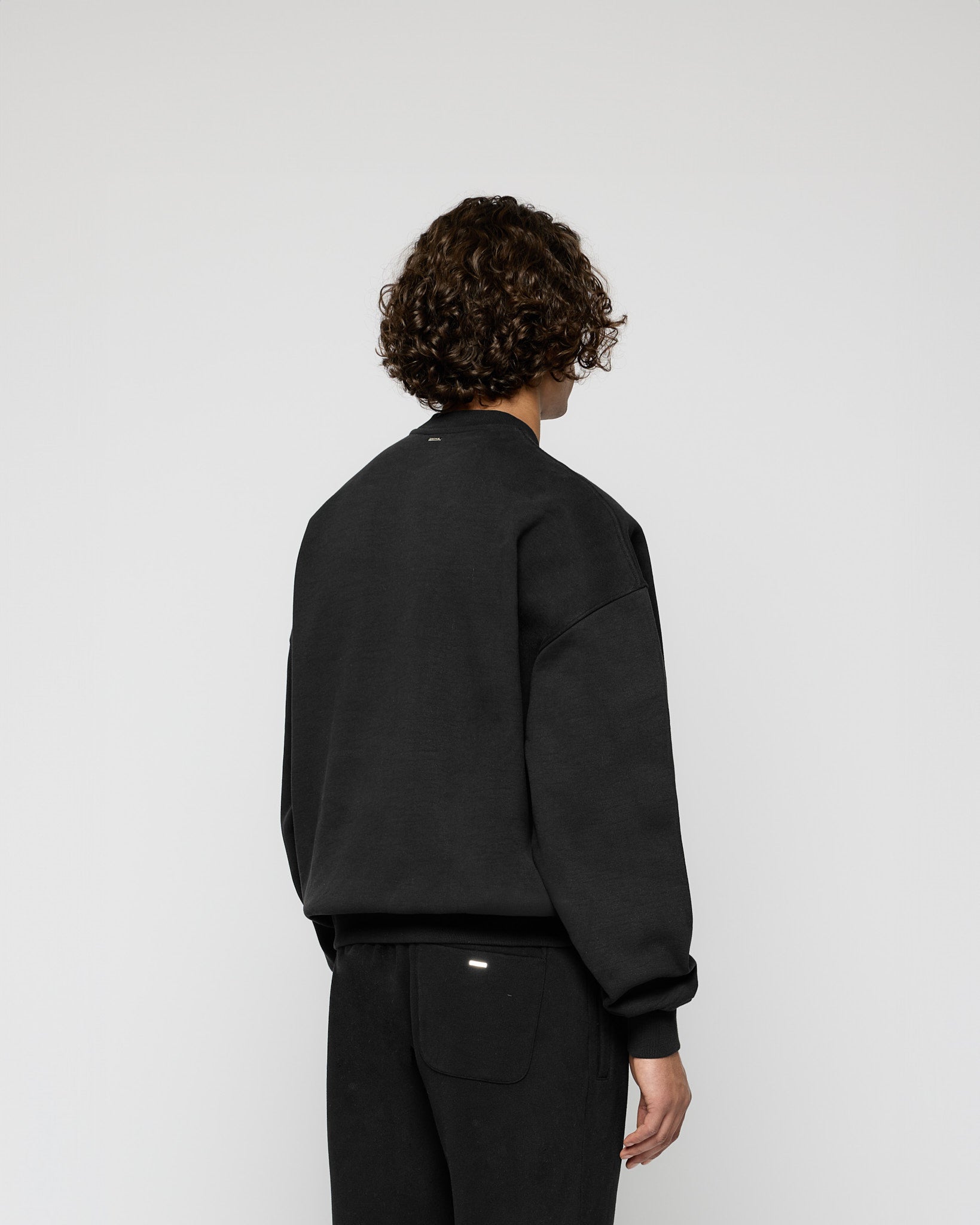 Signature Oversized Crewneck Sweater