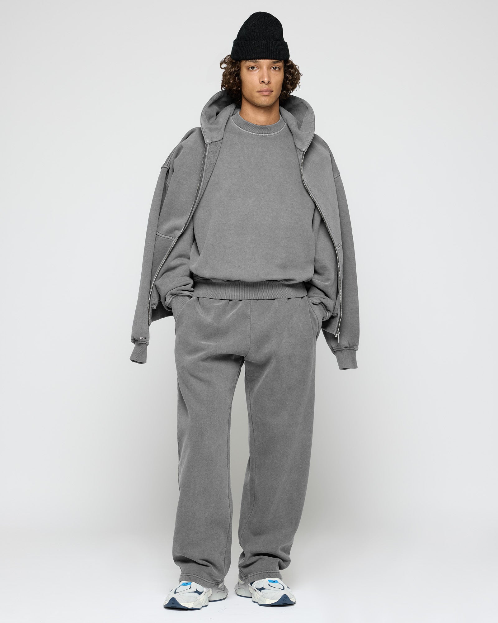Heavy Stone Gray Basic Sweater – eightyfiveclo