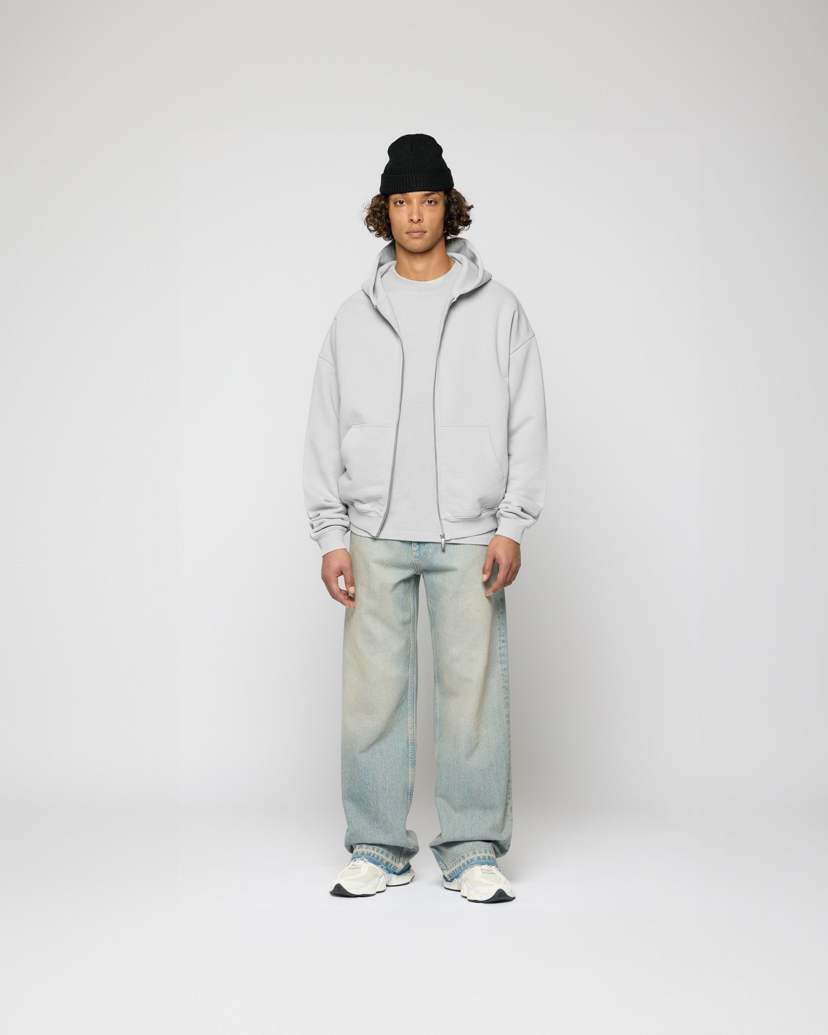 chie グレー24 onegravity TATSUYAOCONOGI® チャンキーミッドカットスニーカー