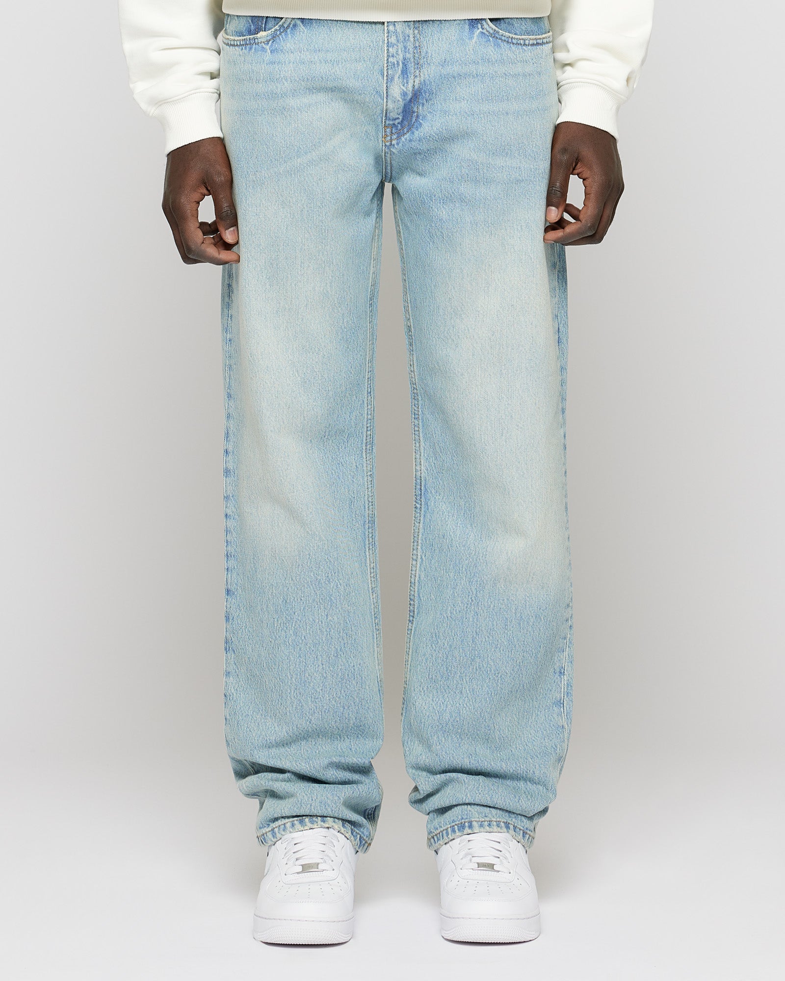 Straight Basic Jeans