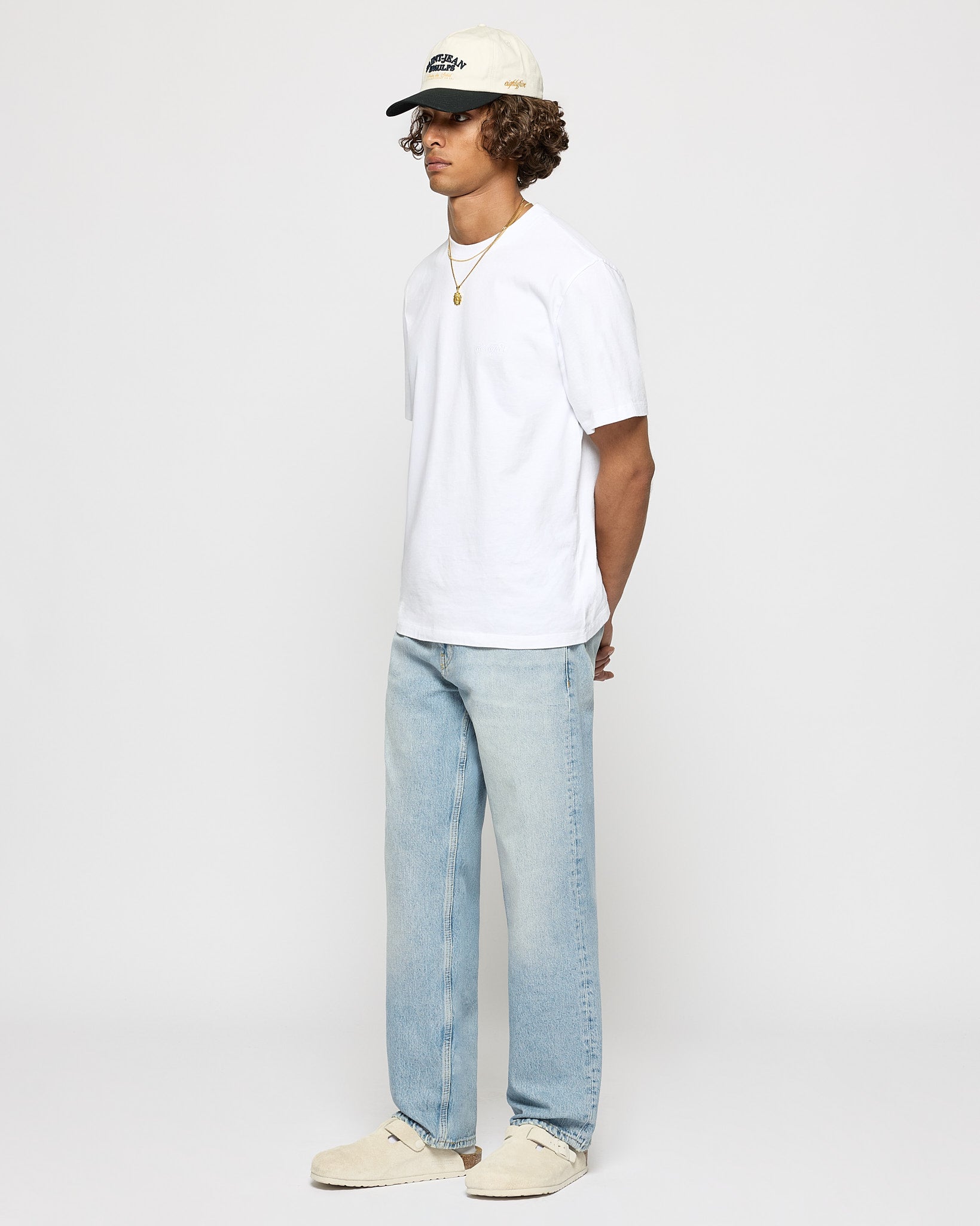 Straight basic jeans