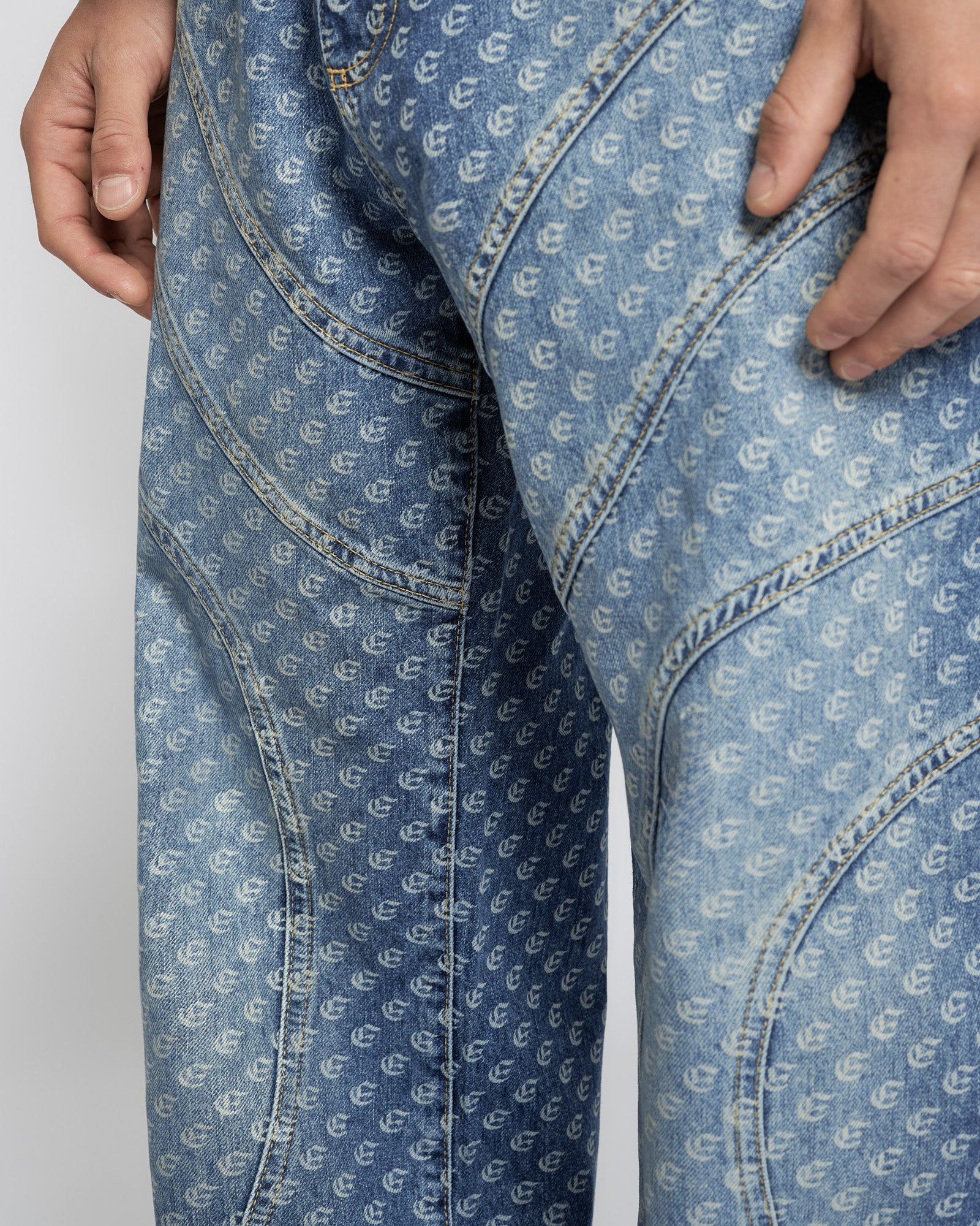 Monogram Loose Denim