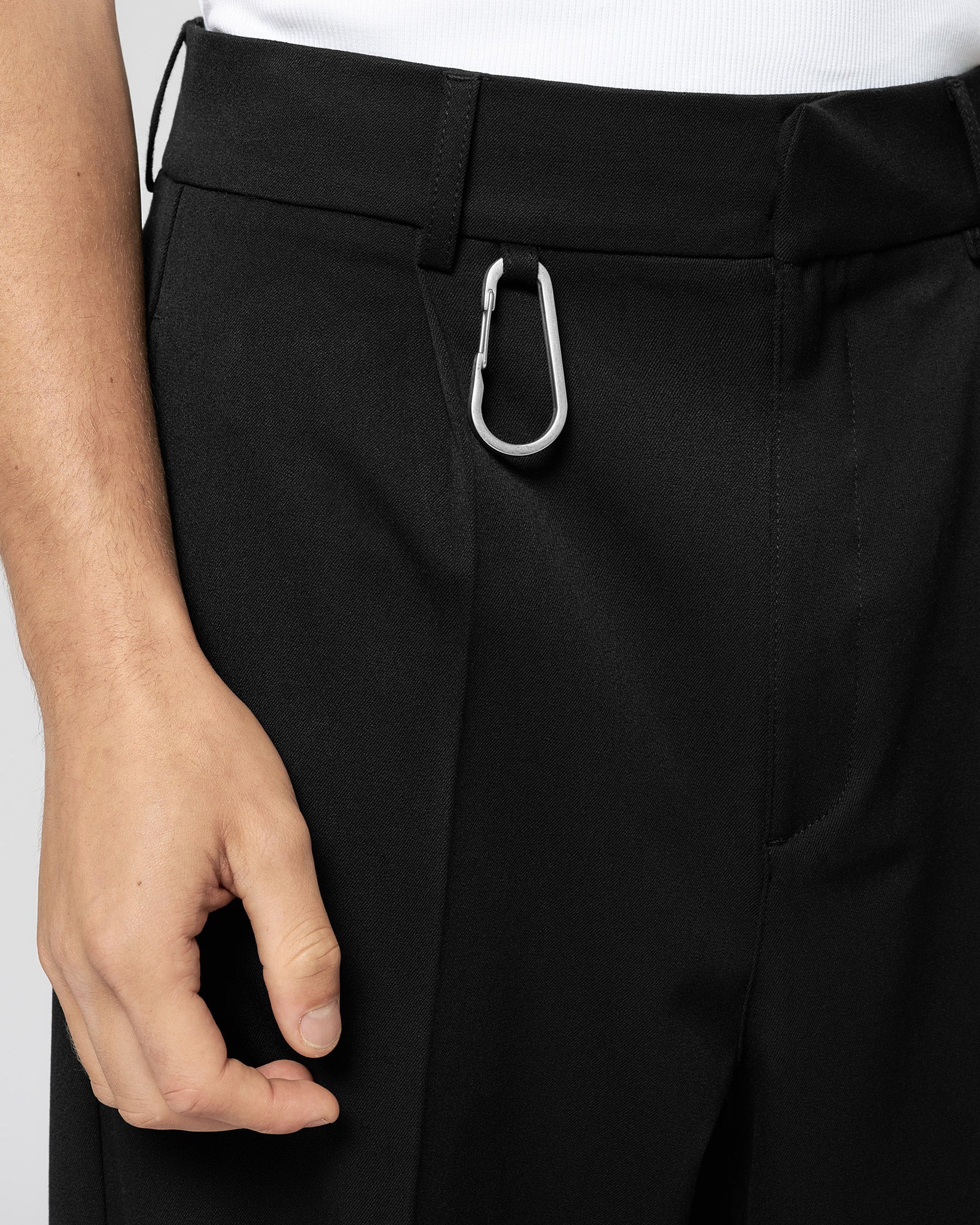 Pleated Baggy Tailored Pants