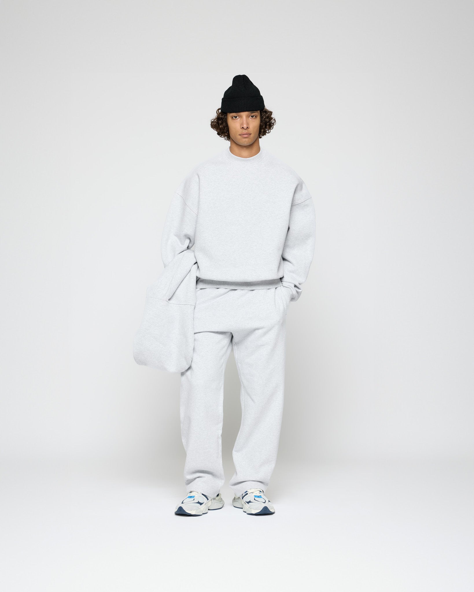 Signature Oversized Crewneck Sweater
