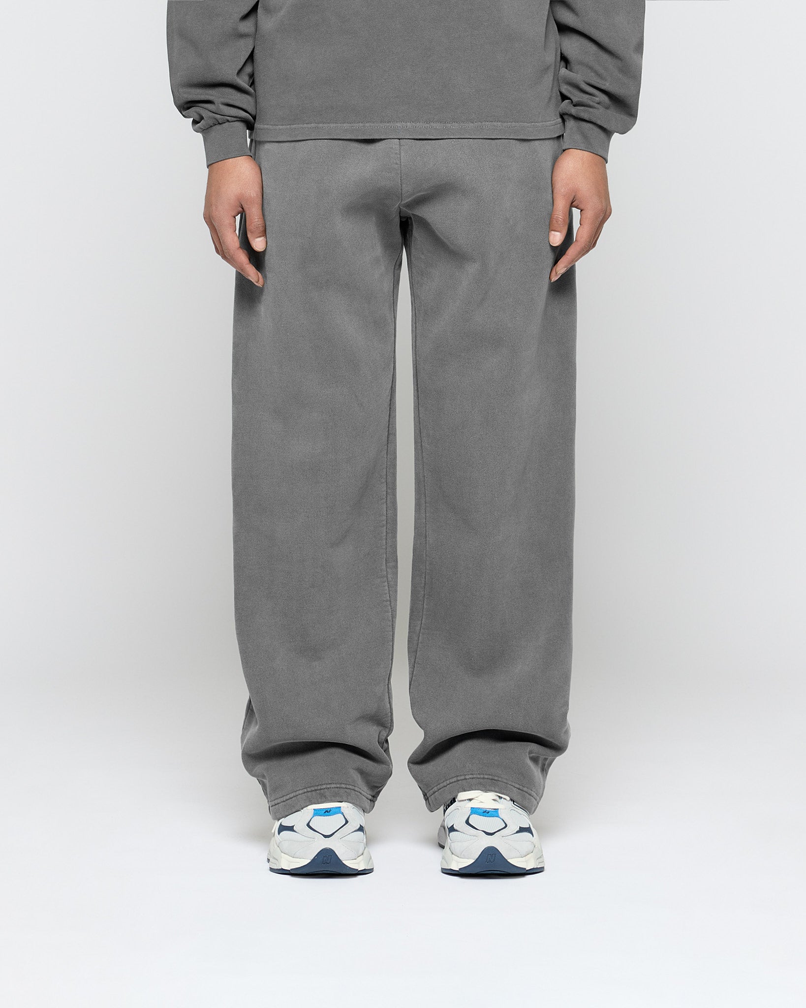 Signature Wide Sweatpants
