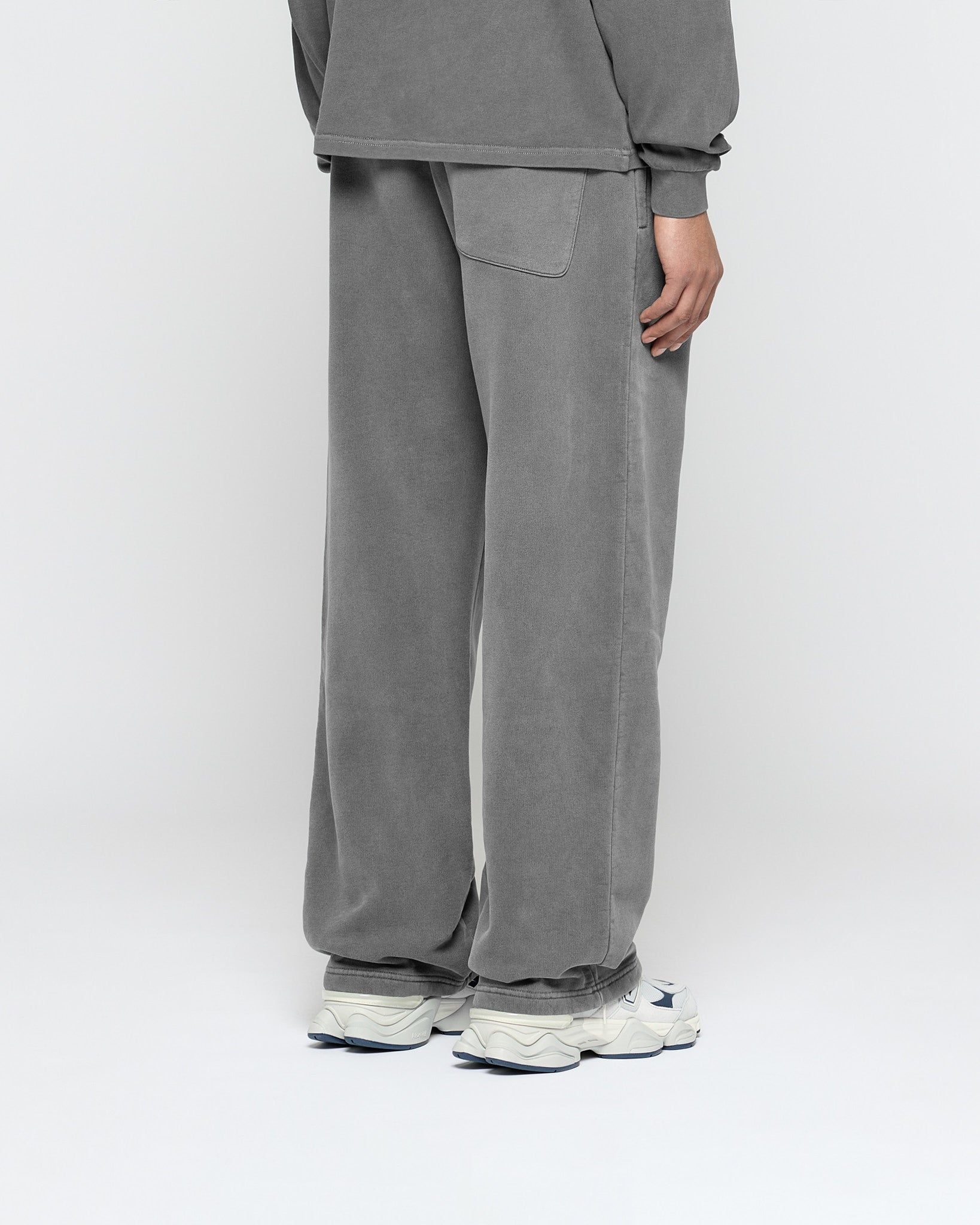 Signature Wide Sweatpants