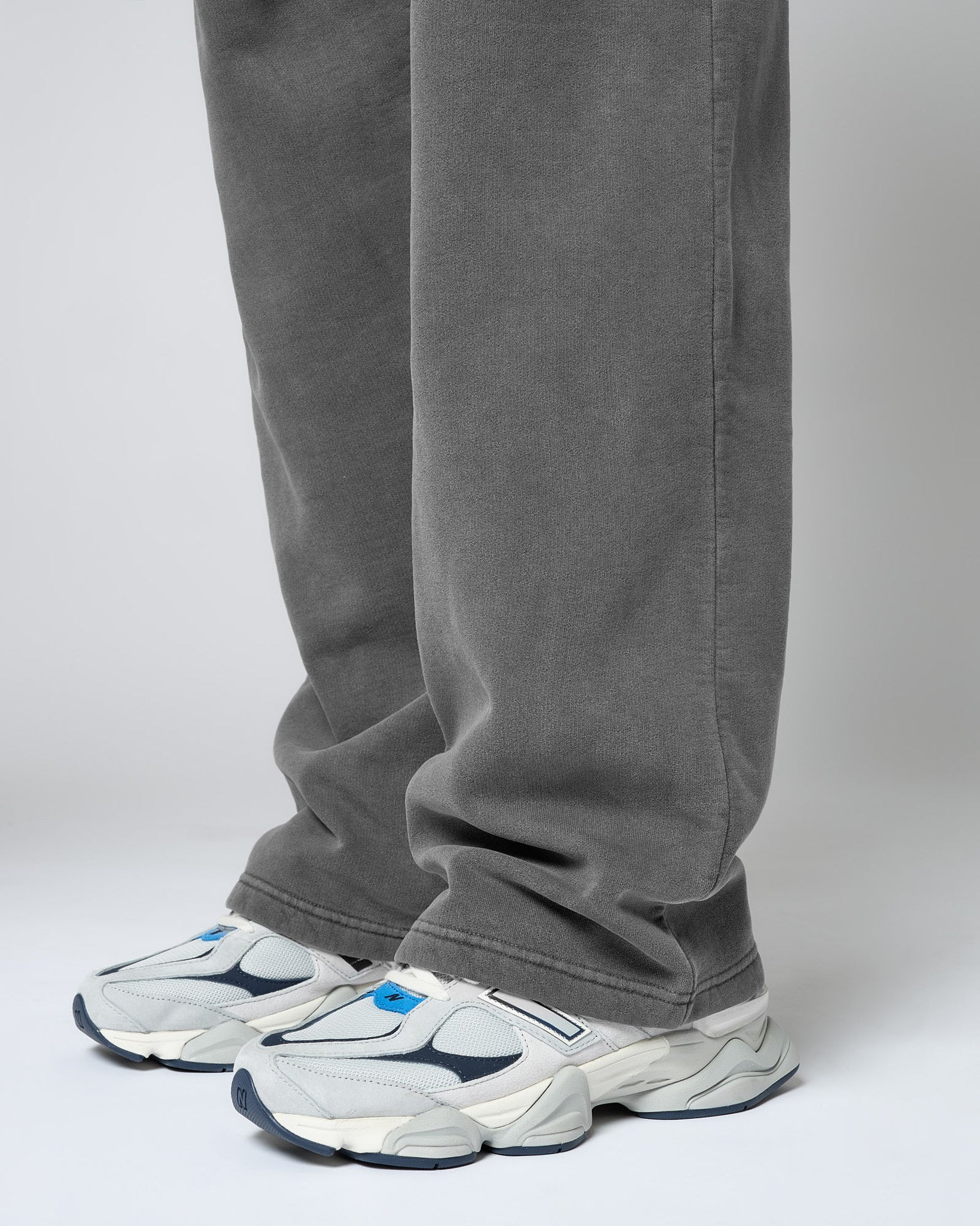 Signature Wide Sweatpants