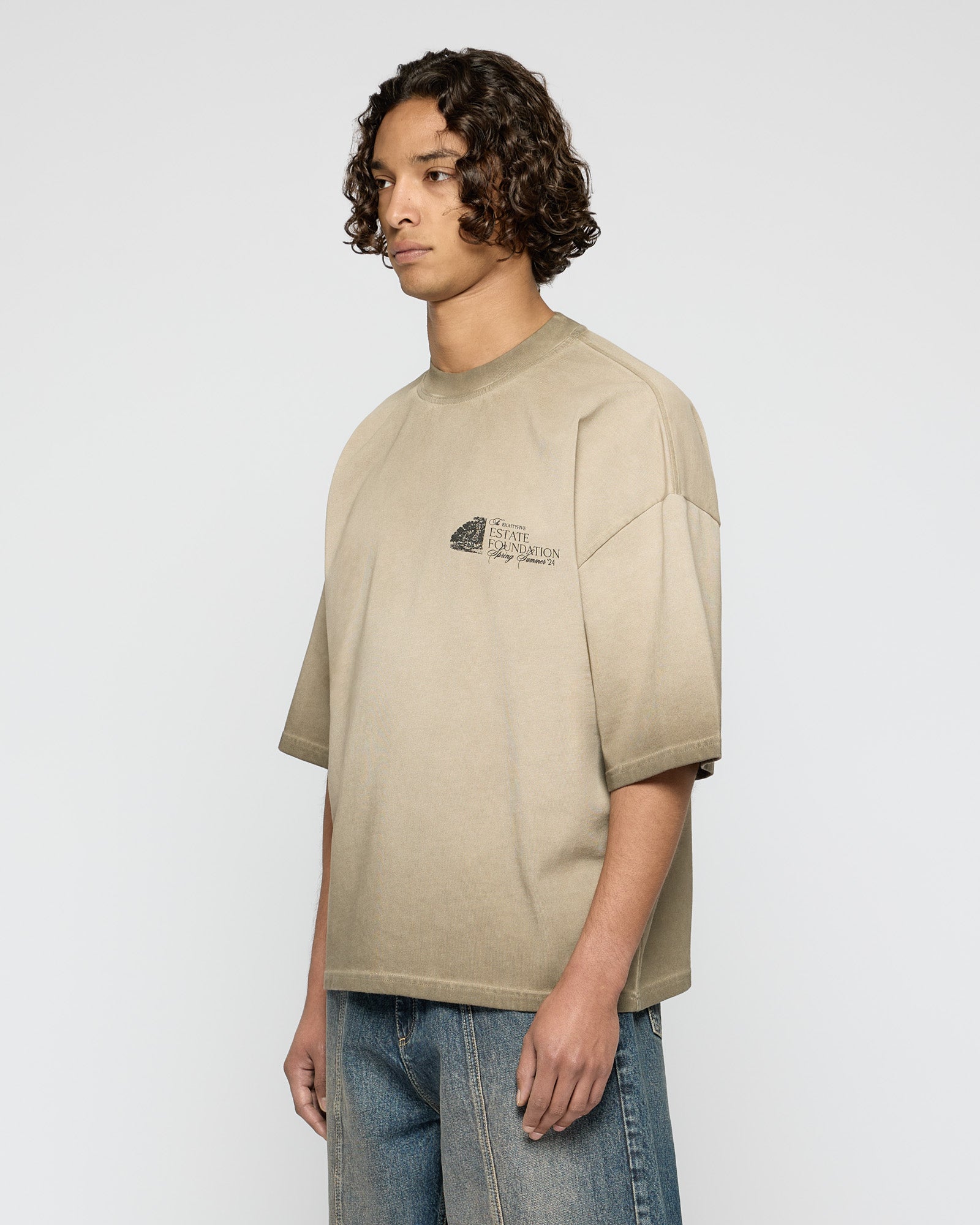 Estate Cropped T-Shirt
