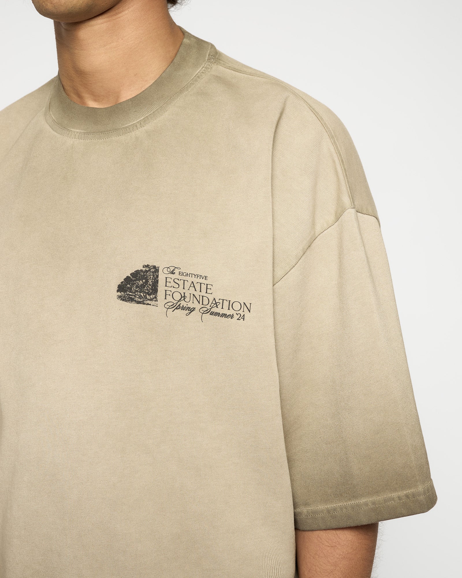 Estate Cropped T-Shirt