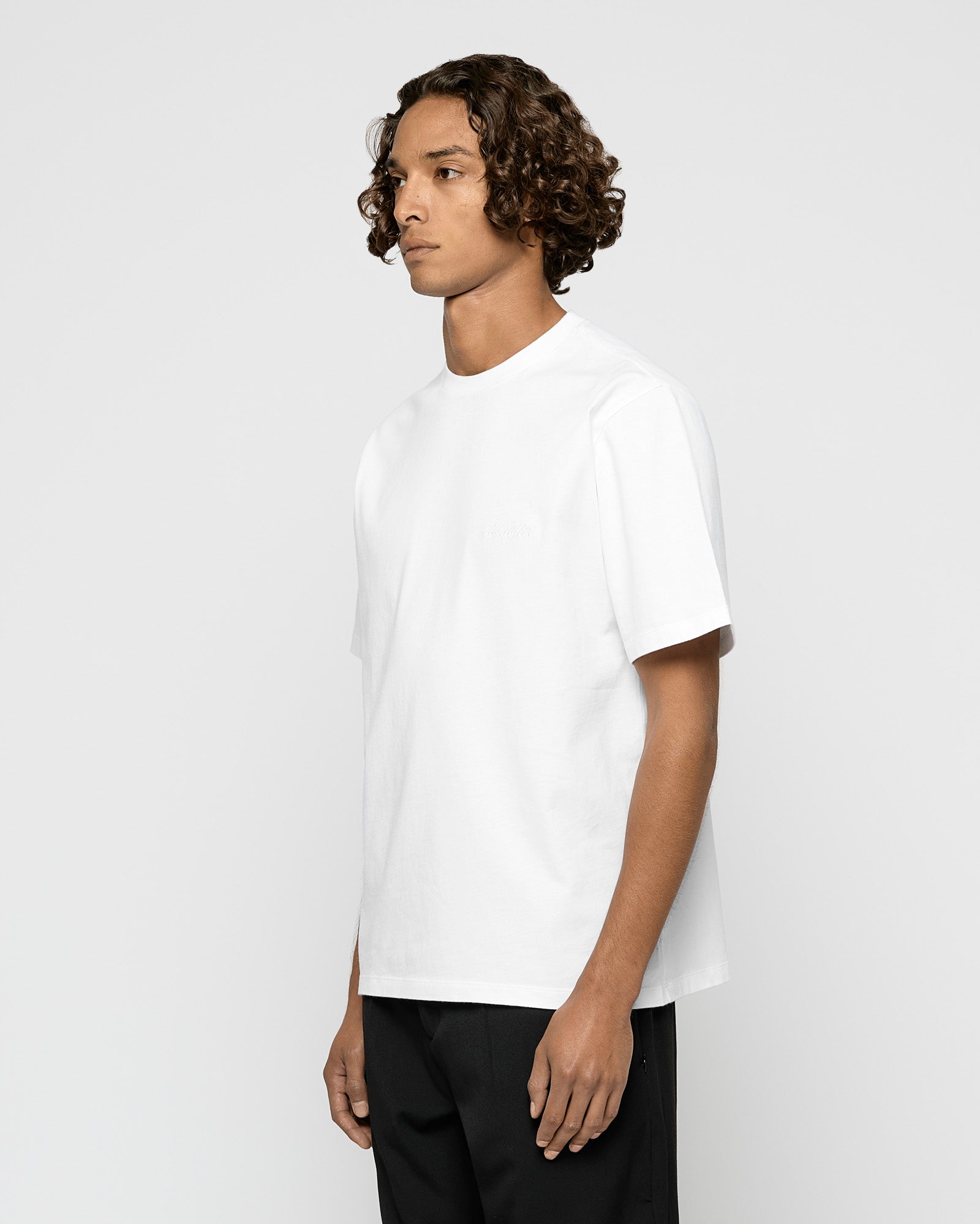 Signature Regular T-Shirt