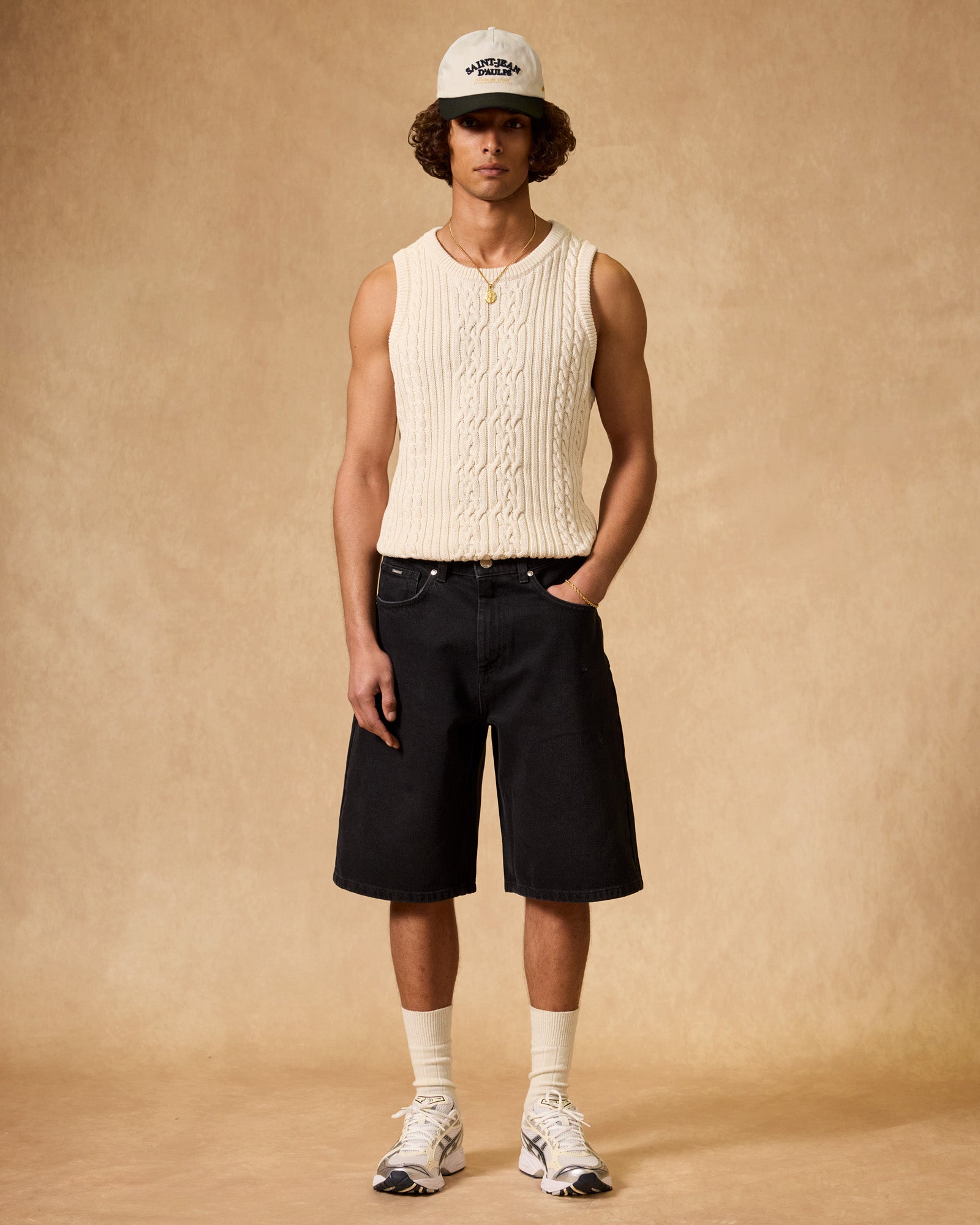 Distressed Baggy Jorts