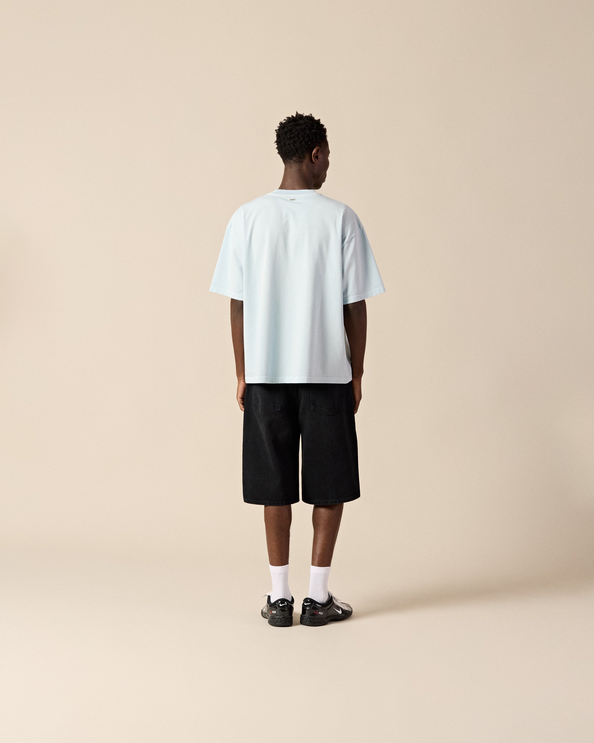 Signature Light Oversized T-Shirt