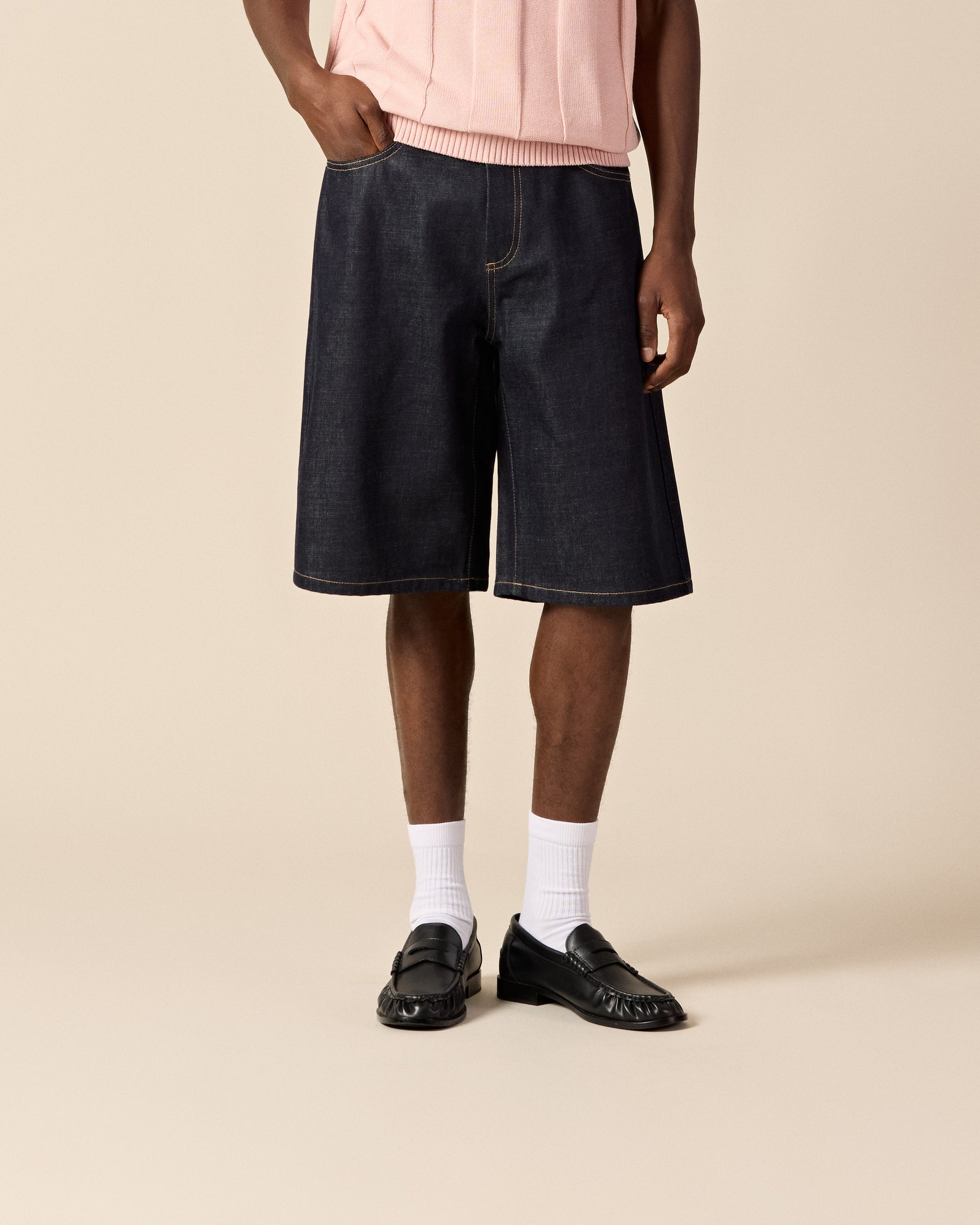 Distressed Baggy Jorts