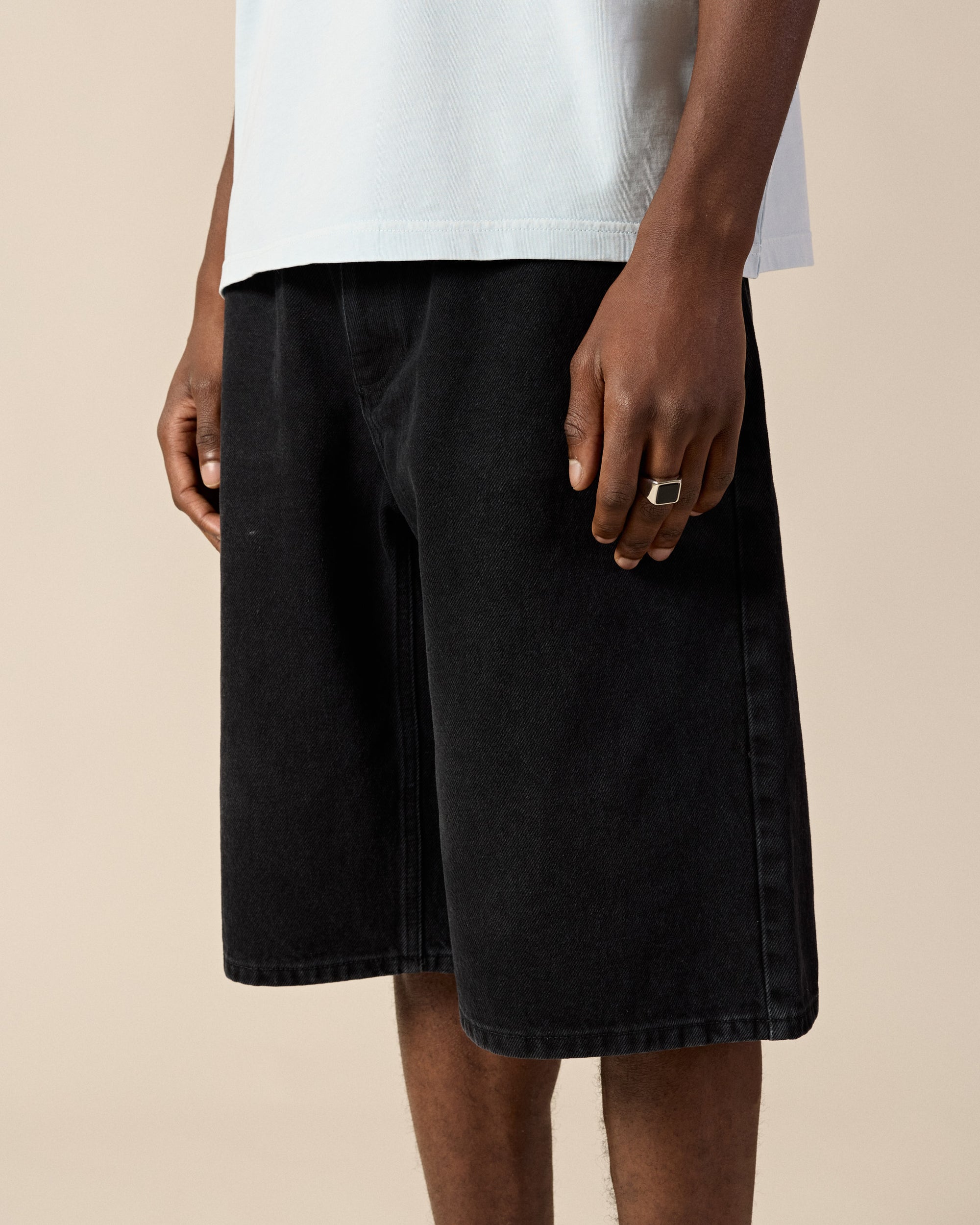 Distressed Baggy Jorts