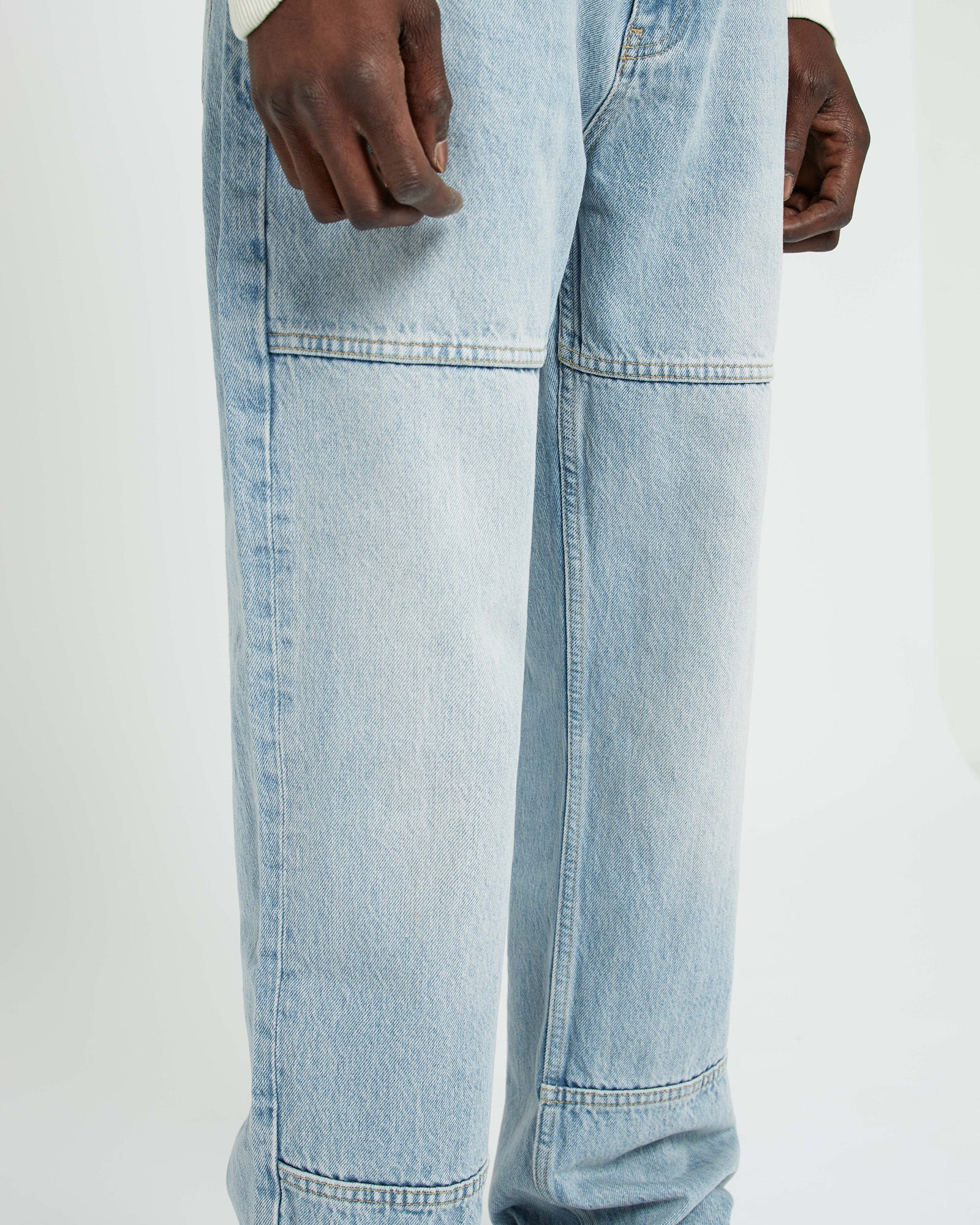 Dividing Seam Jeans