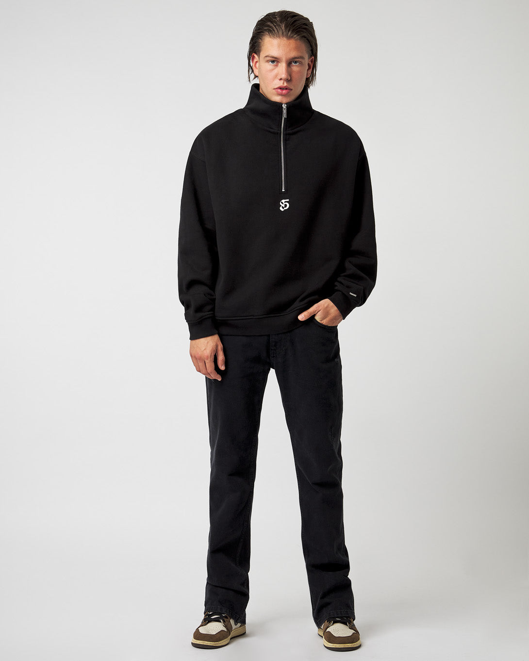 Heavy Wide Half Zip Sweater