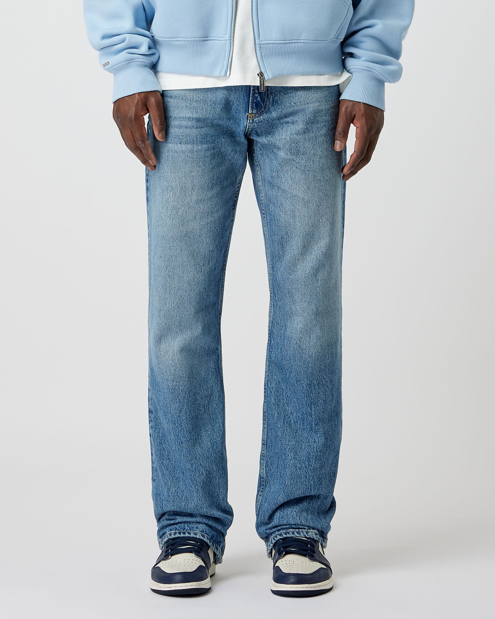 Distressed Split Jeans