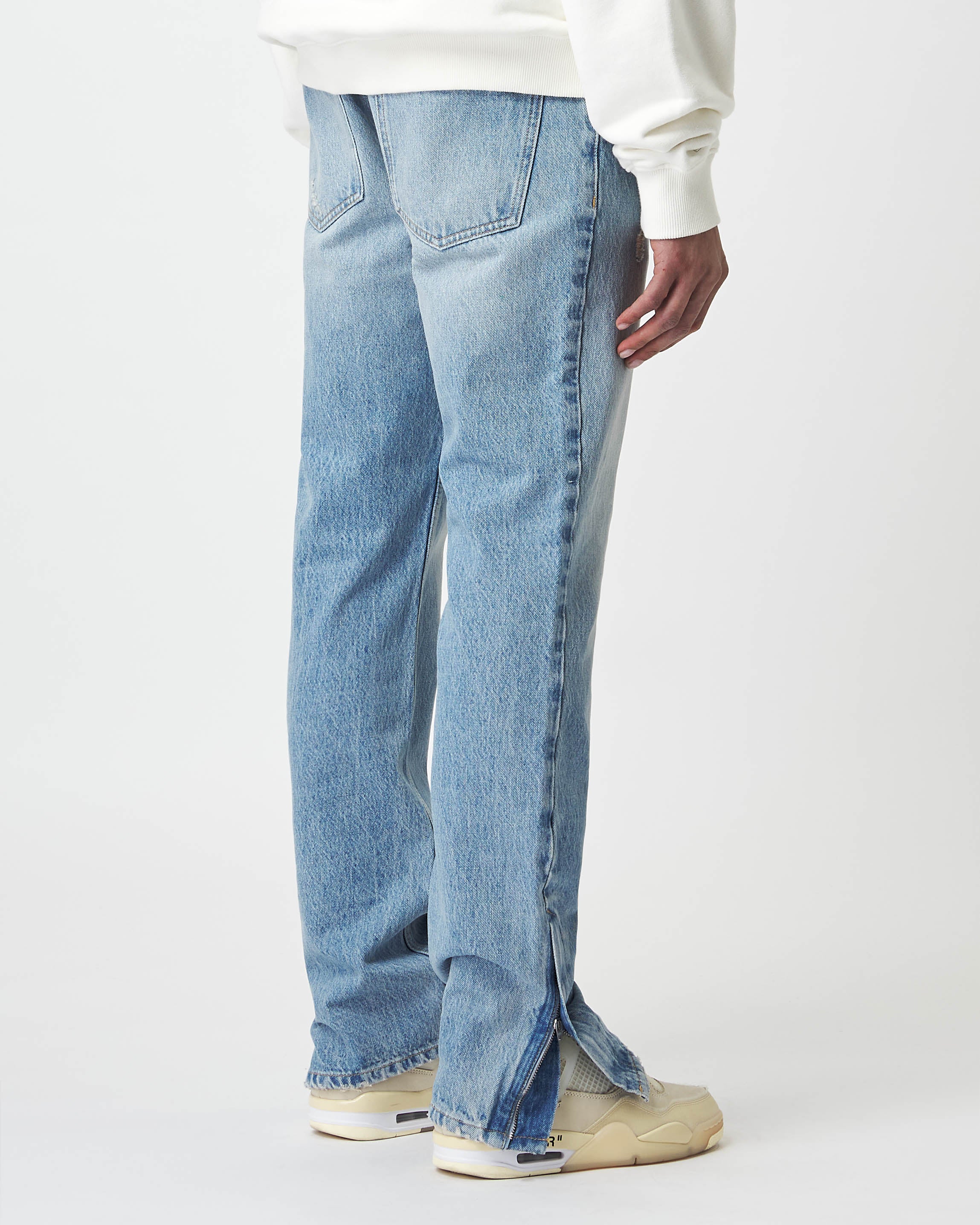 Distressed Zipped Jeans – eightyfiveclo