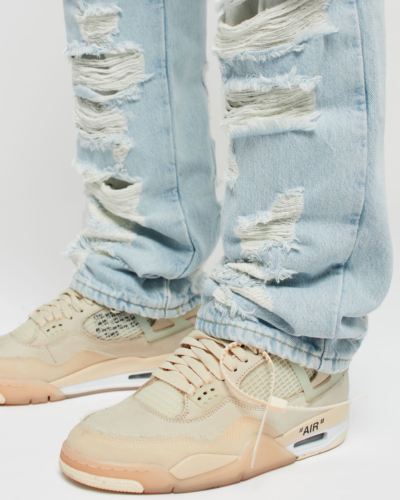 Full Destroyed Jeans