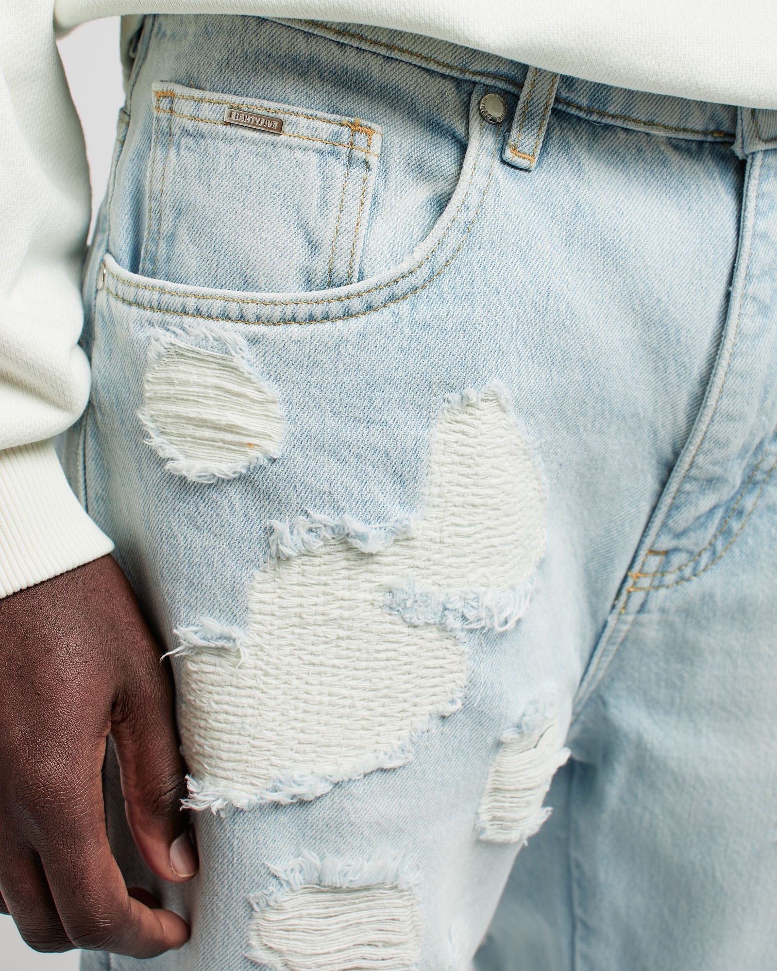 Full Destroyed Jeans
